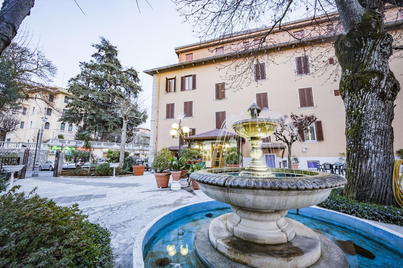 Hotel Astoria & Ninfea Spa Fiuggi Kültér fotó
